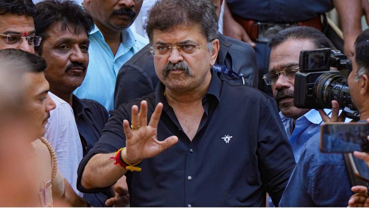 जितेंद्र आव्हाड ने सीएम एकनाथ शिंदे, भाजपा और आरएसएस पर बोला हमला